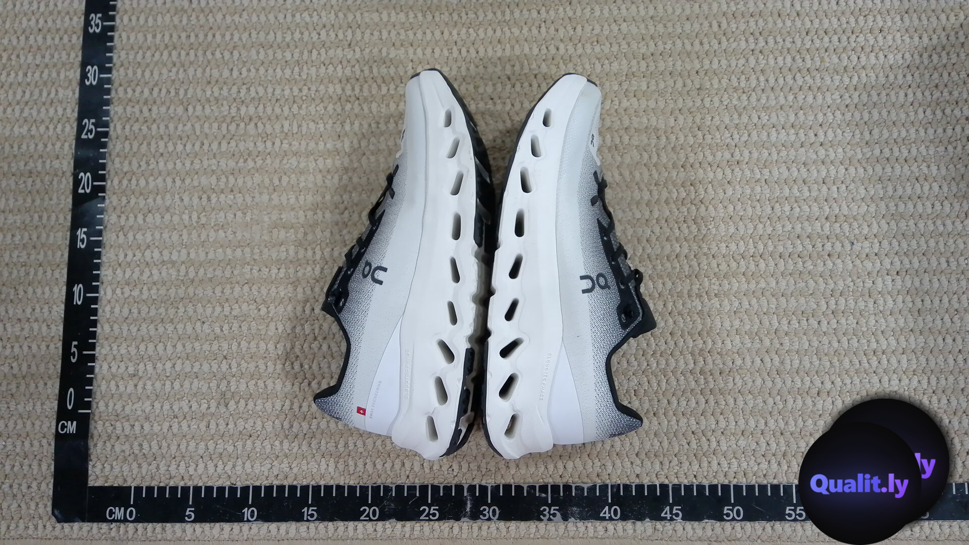 ON Sneakers QC