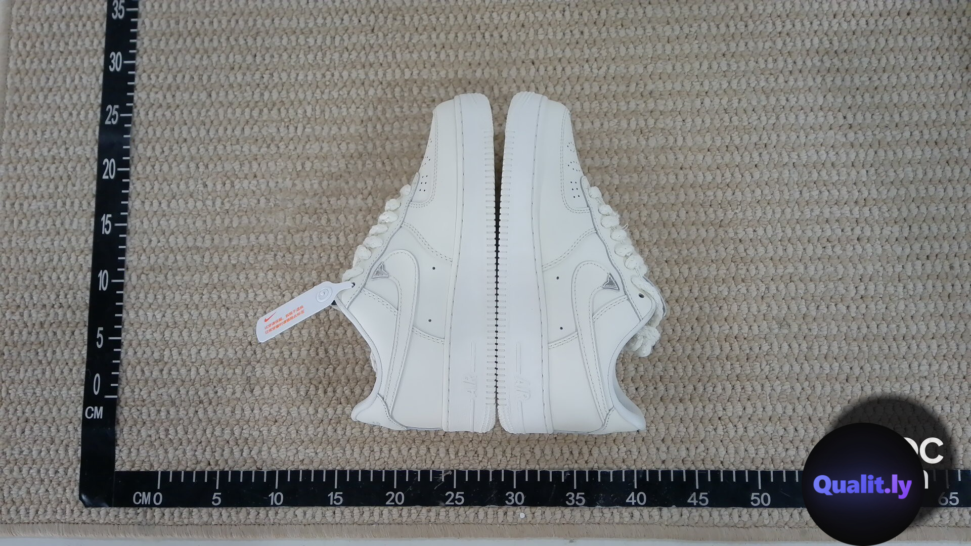 Nike Sneakers QC