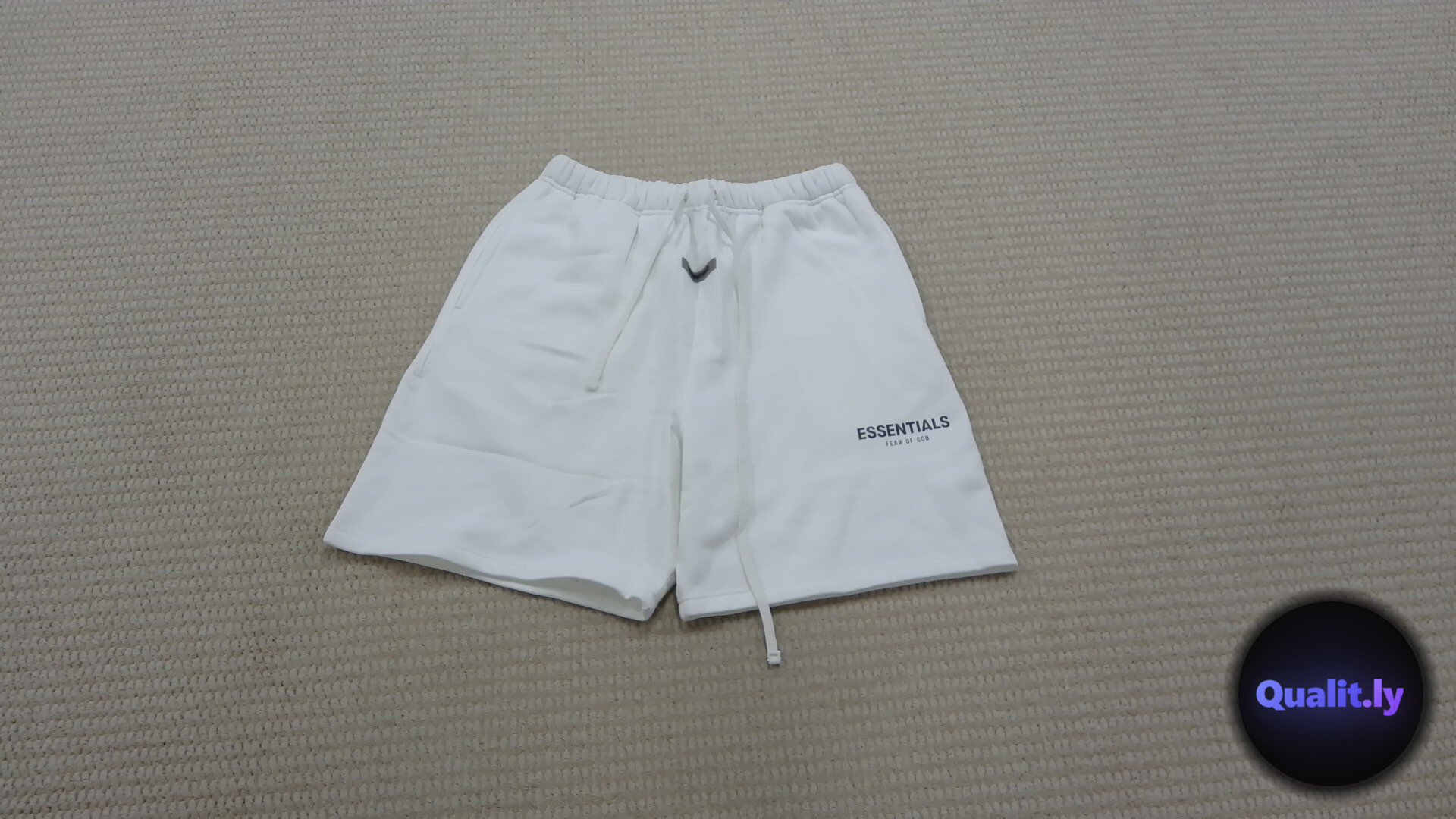 Essentials Fear of God White Cotton Shorts QC