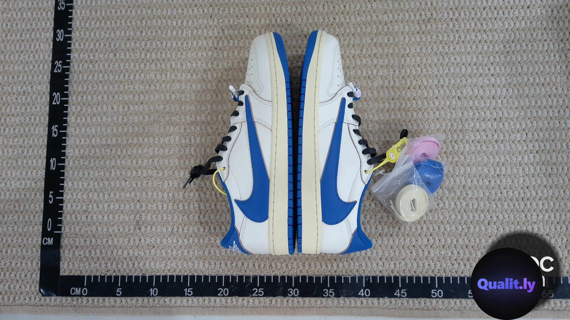 Nike Air Jordan 1 Low Travis Scott Reverse Mocha QC