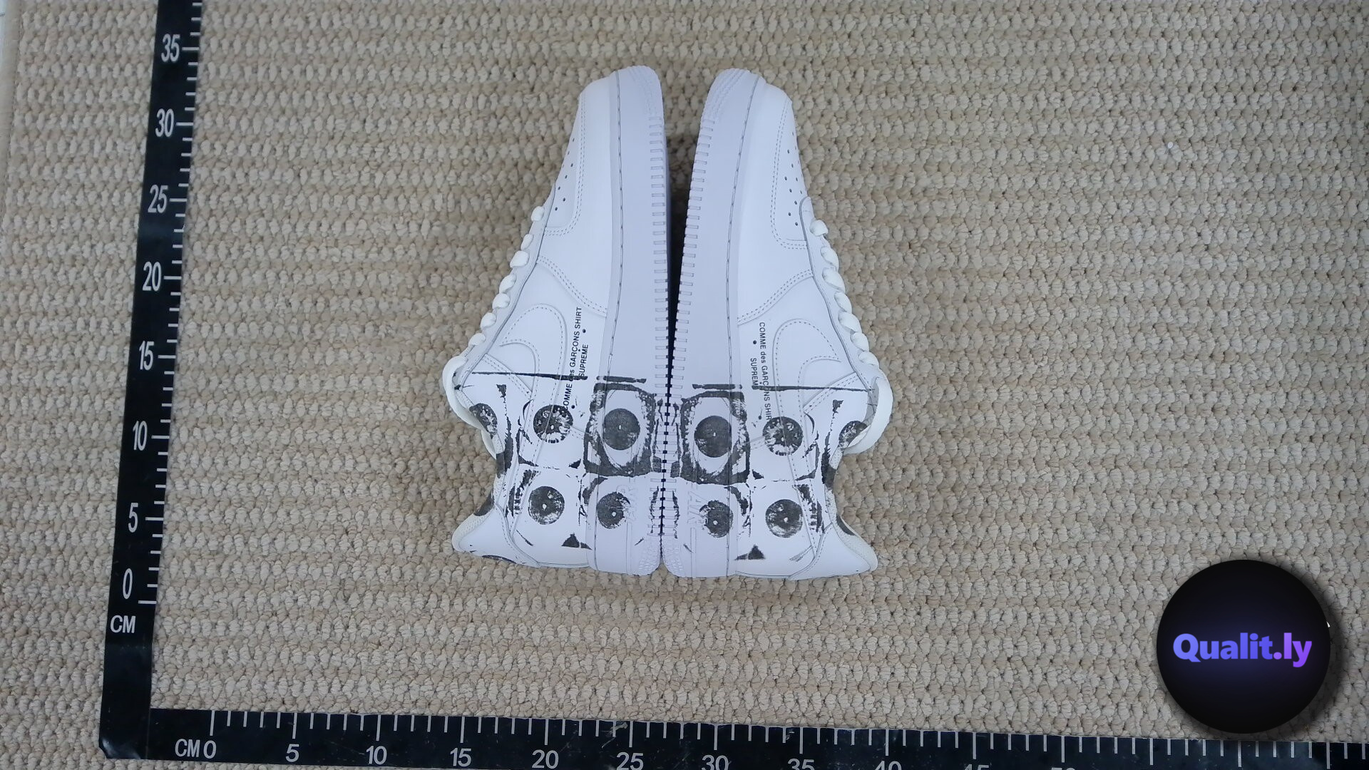 Nike Sneakers QC