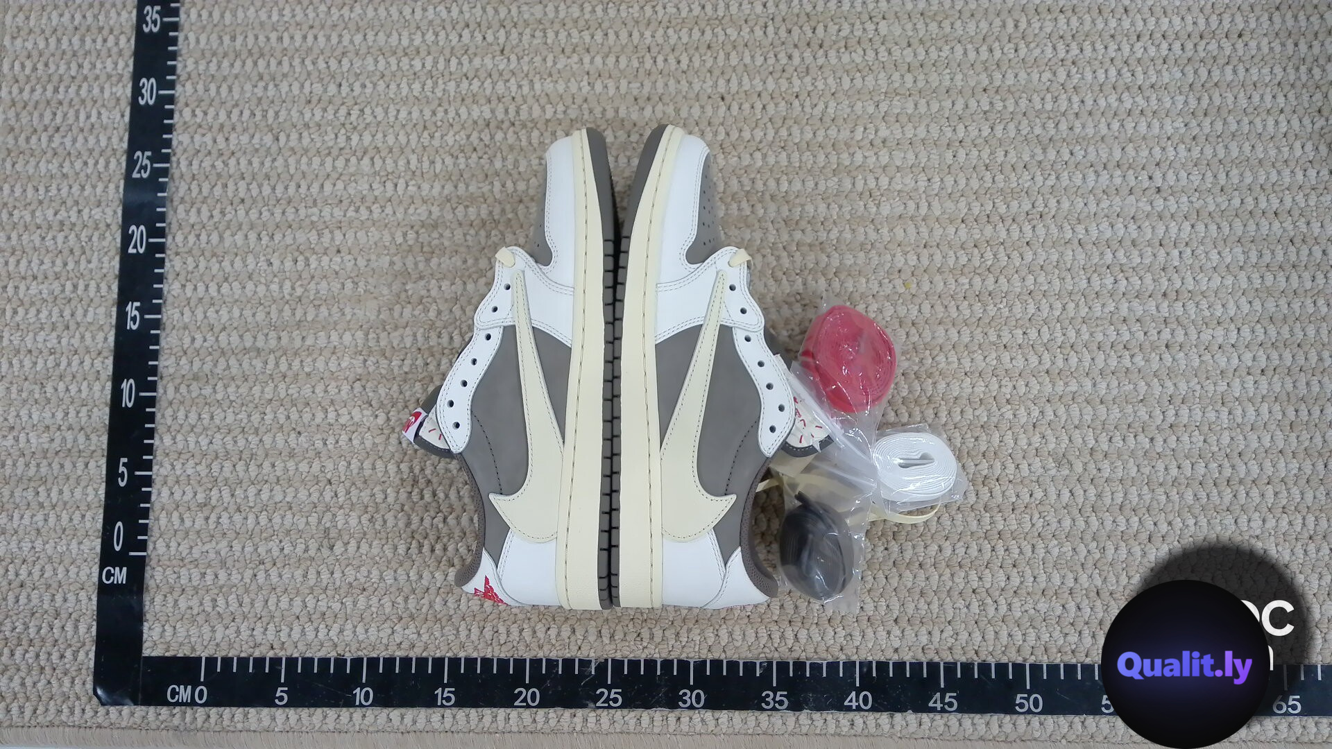 Nike Air Jordan 1 Low Travis Scott Reverse Mocha QC