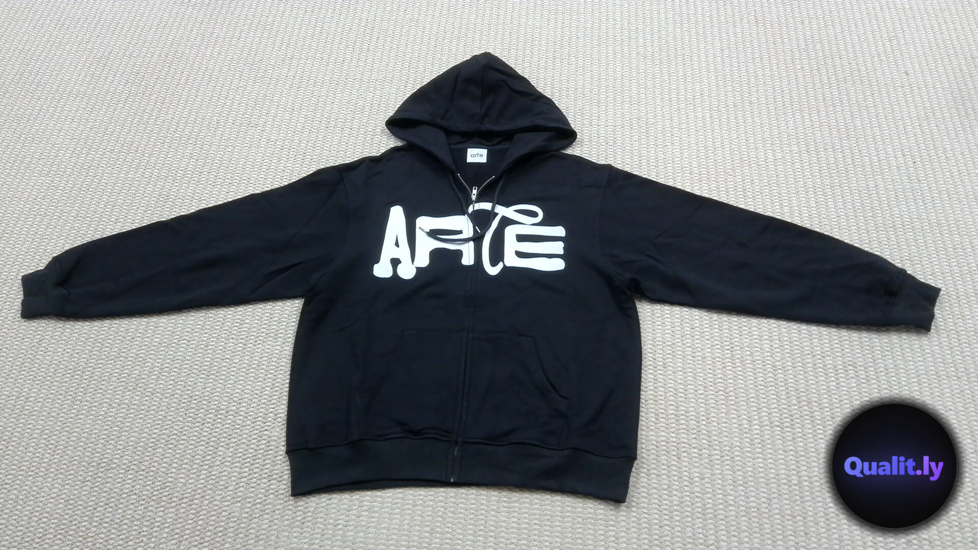 ARTE Zip-Up Hoodie QC