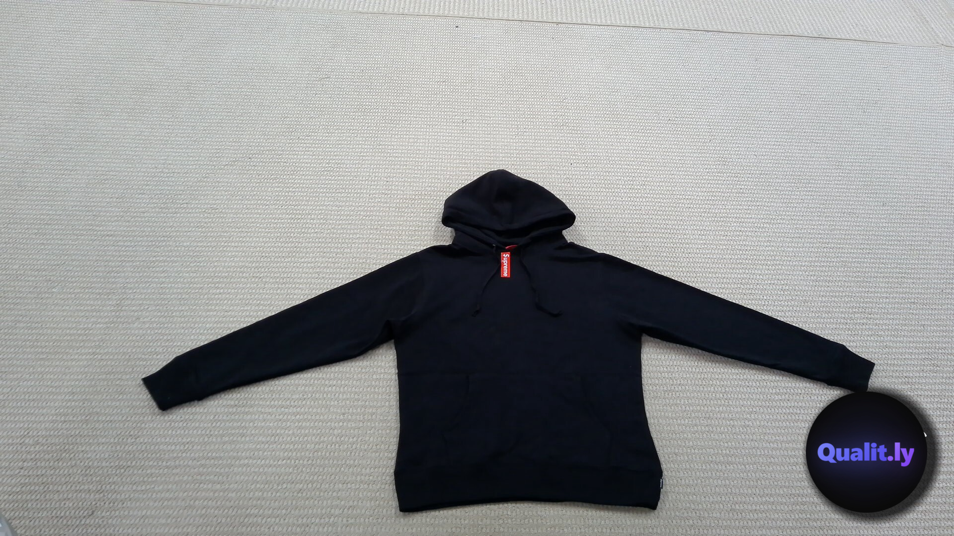 Supreme Hoodies QC