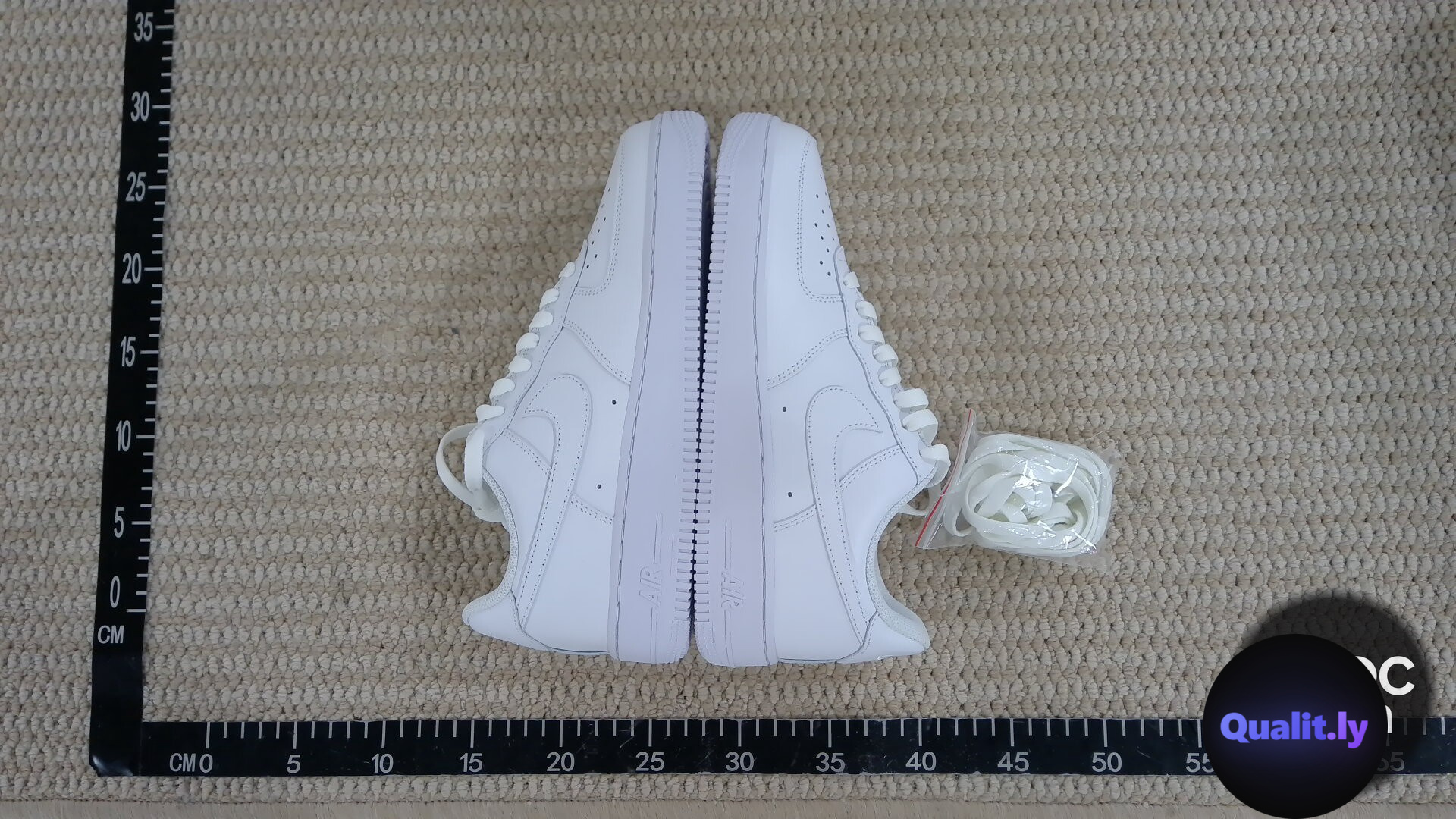Nike Sneakers QC