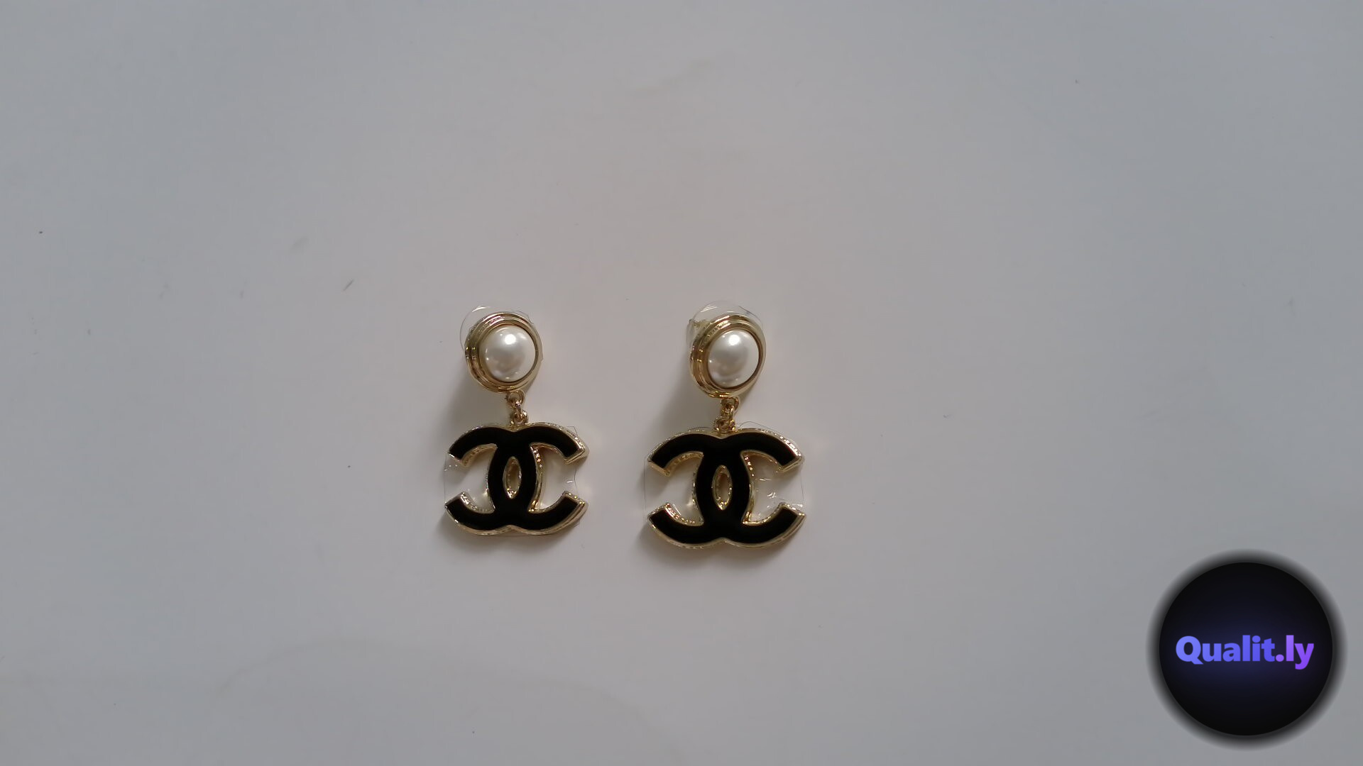 Chanel CC Pearl Drop Earrings Gold Black QC