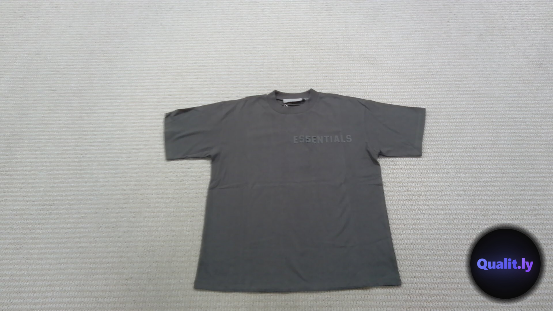 Essentials Shirts QC