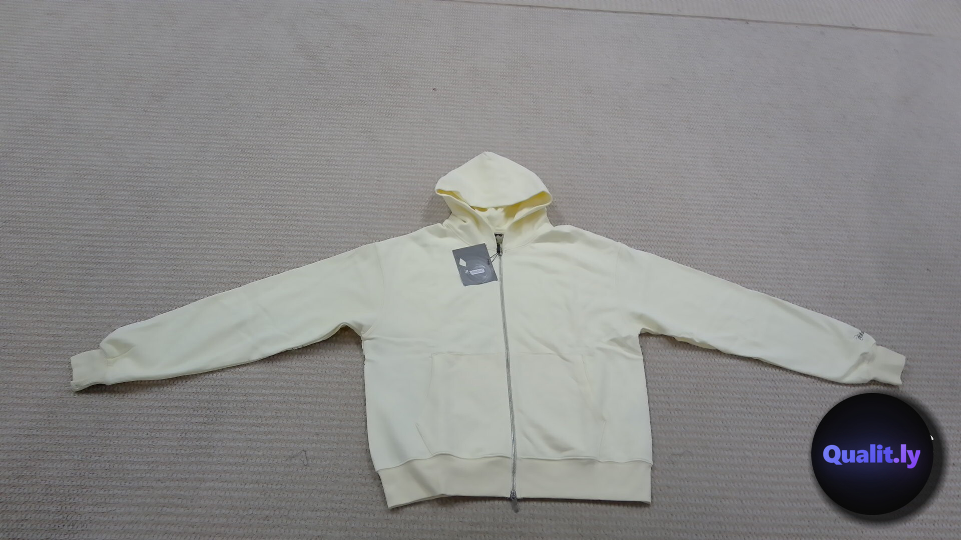 derschutze Vests QC