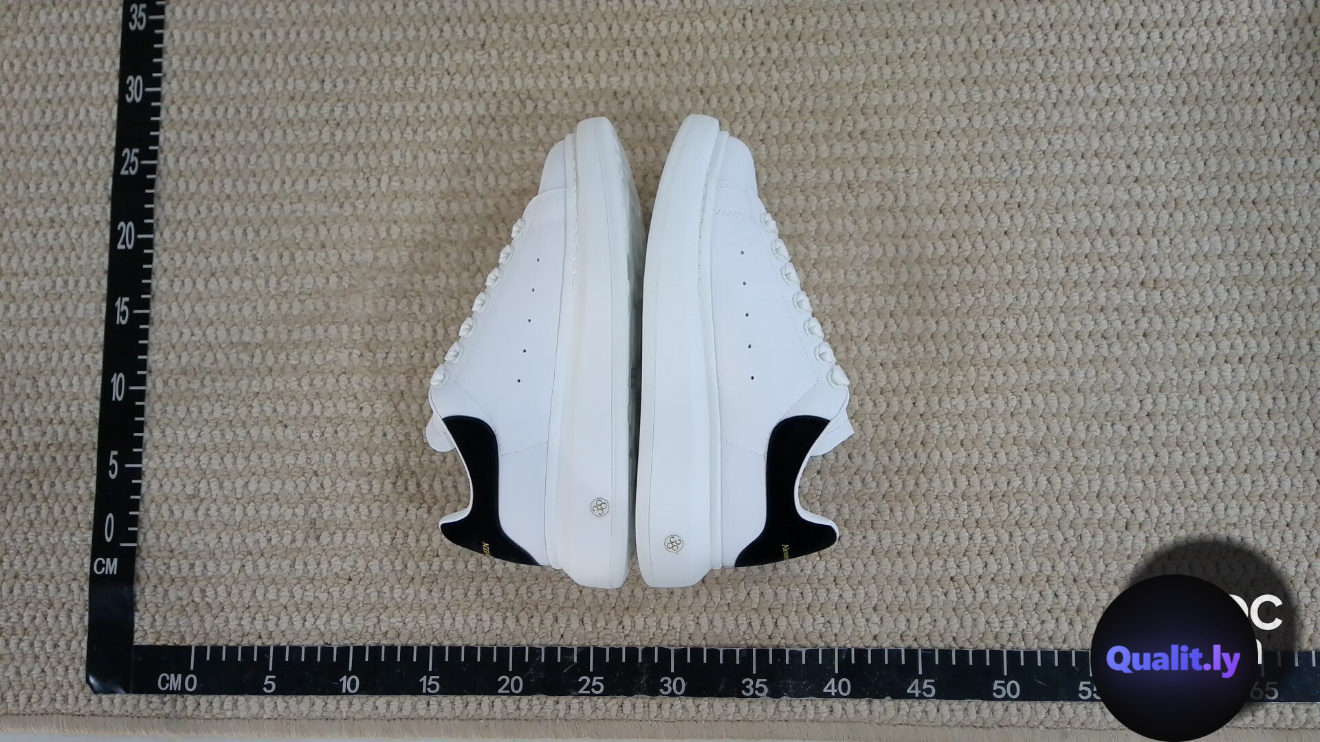 Alexander McQueen Sneakers QC