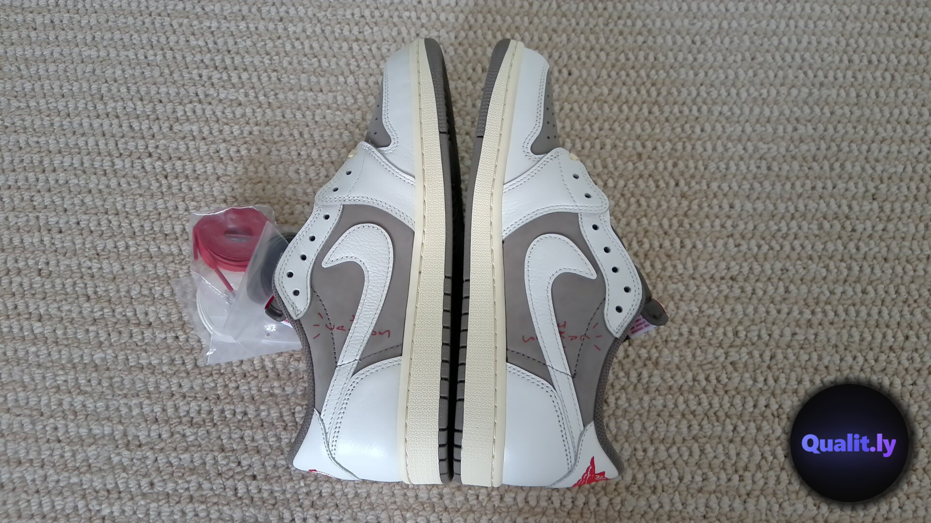 Travis Scott x Nike Air Jordan 1 Low QC