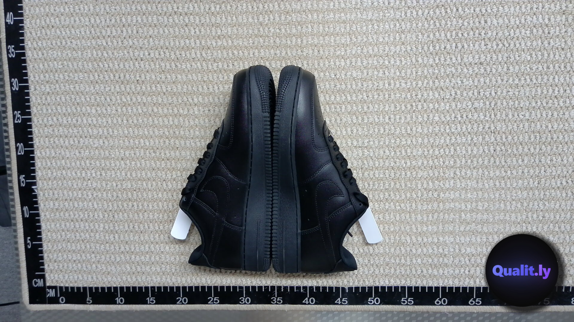 Nike Sneakers QC