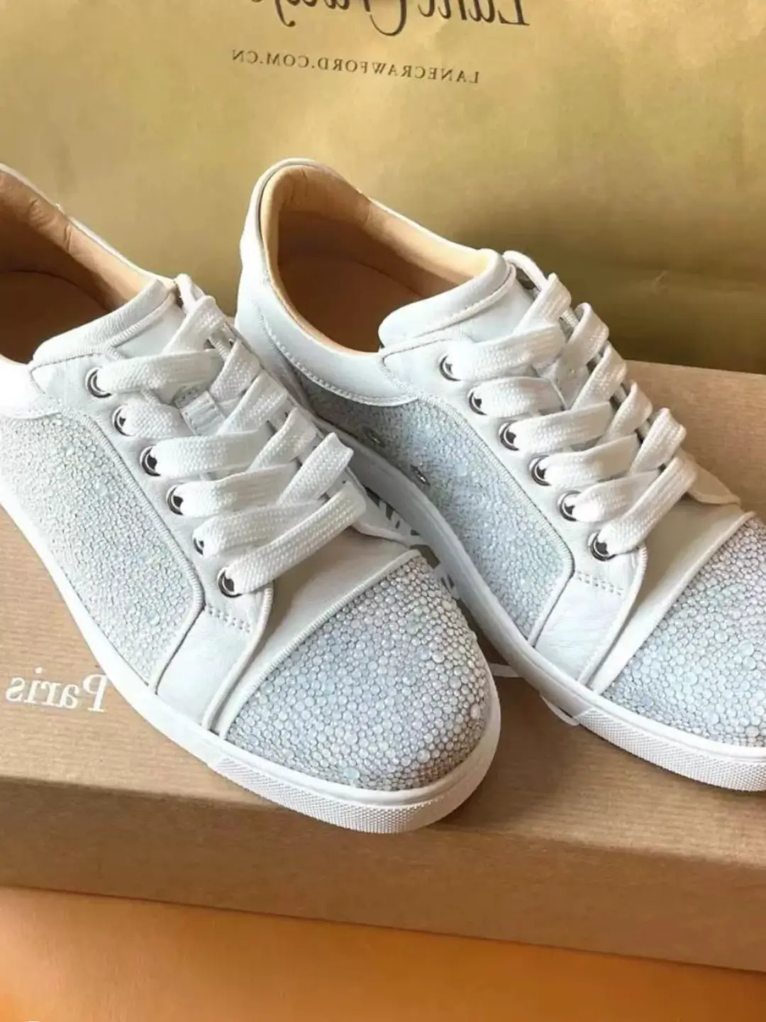European 2024 New Cl Low-Top Men's Shoes, Leather Casual Women's Shoes, Fashionable White Shoes, Lace-Up Breathable Sports Sneakers