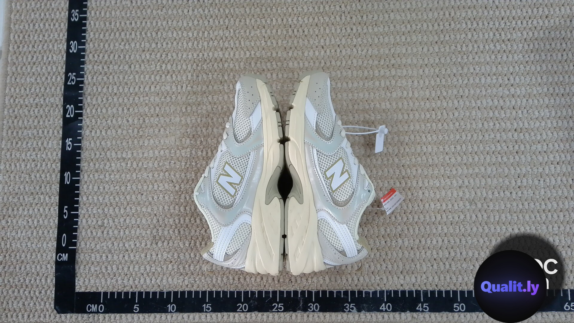 New Balance Sneakers QC