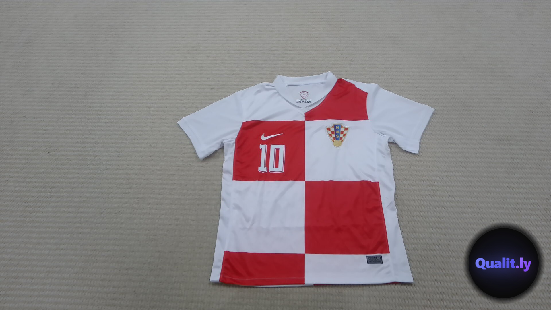 Nike Shirts QC