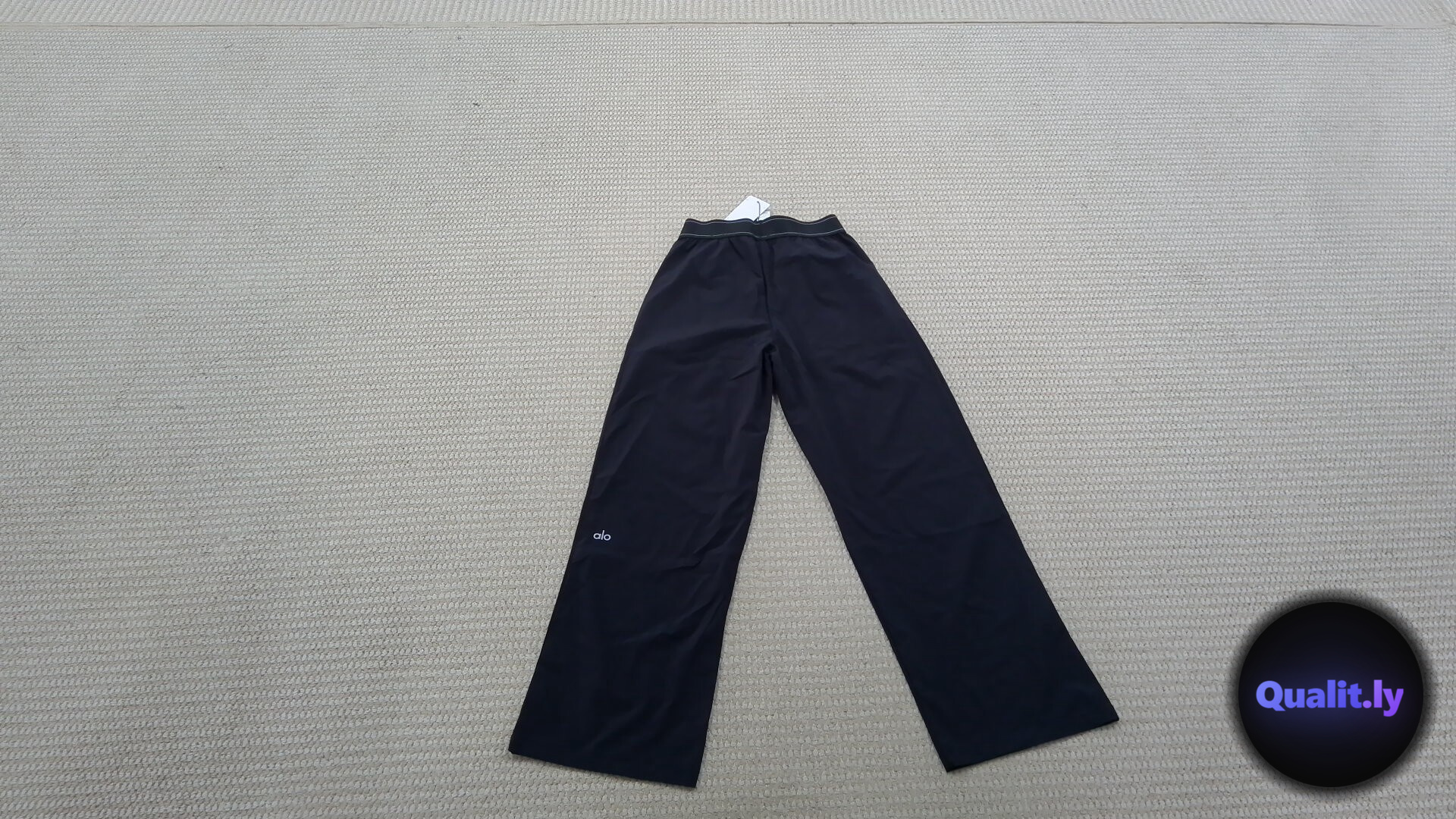 Alo Pants QC
