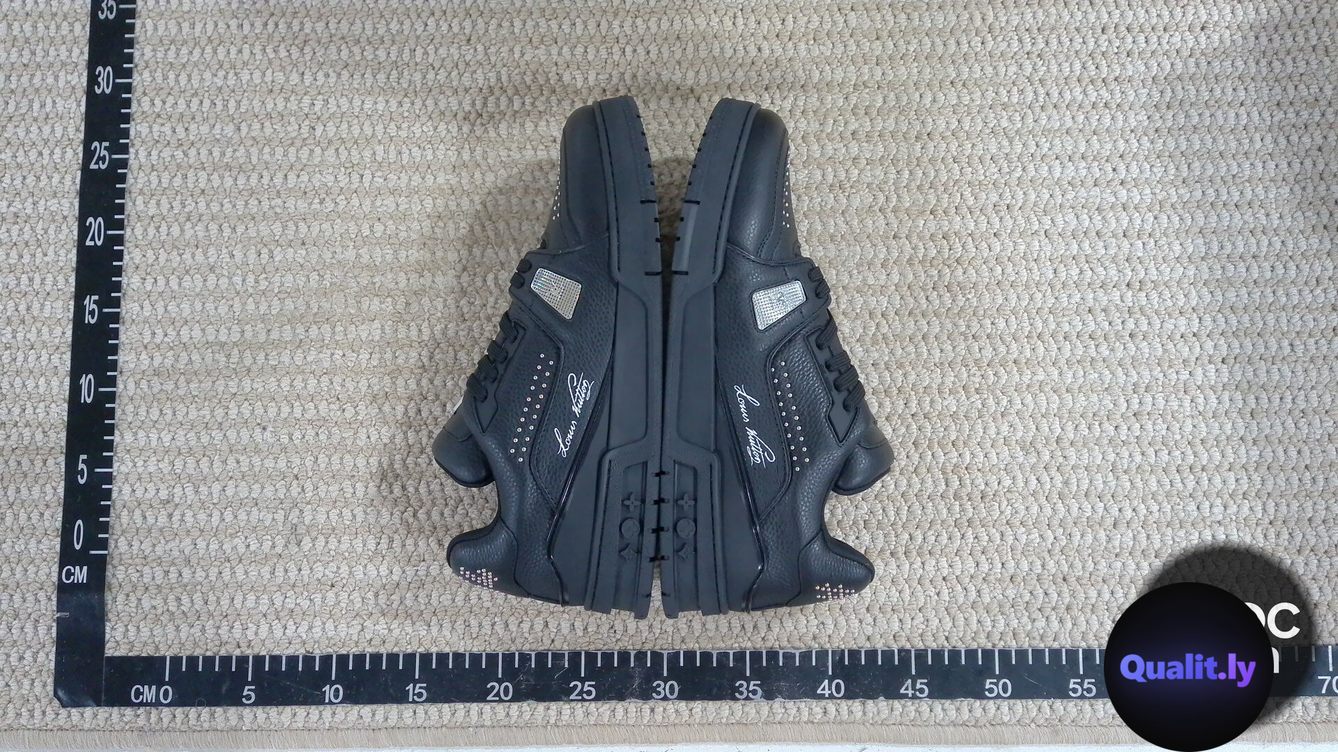Louis Vuitton Sneakers QC