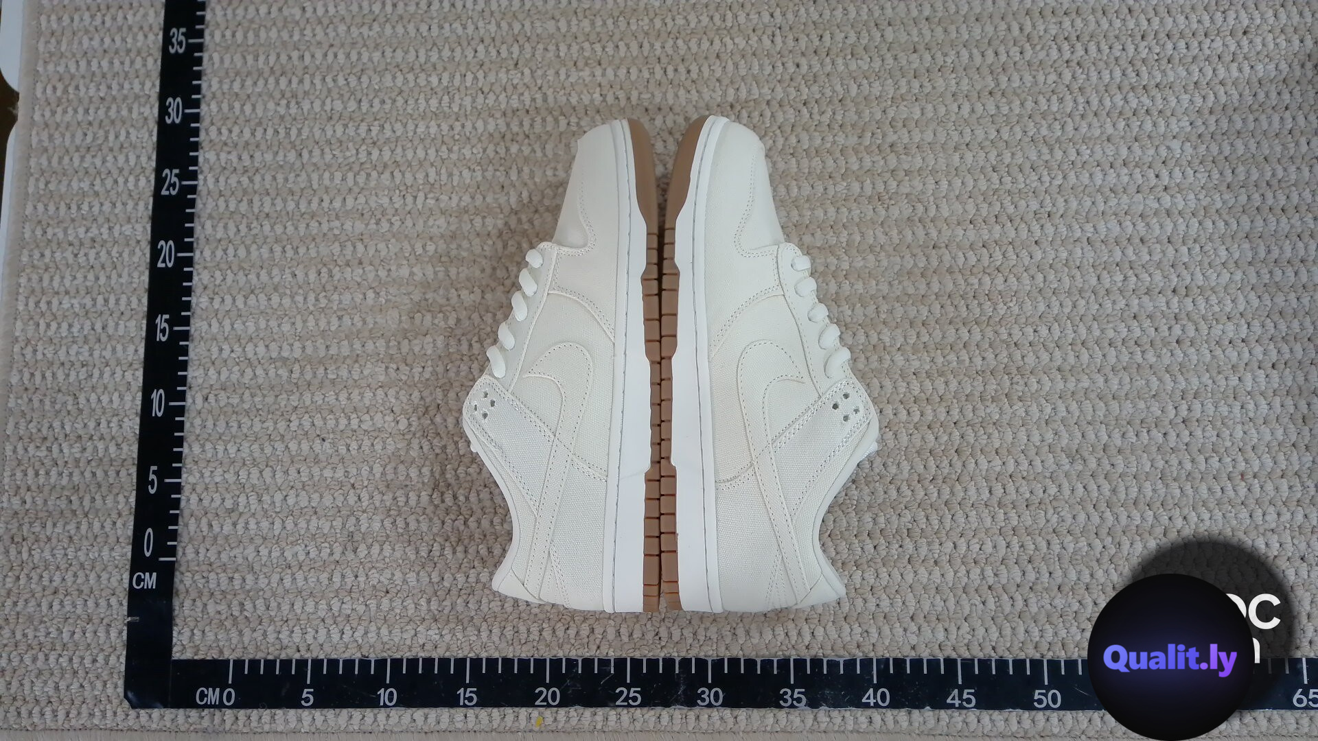 Nike Sneakers QC