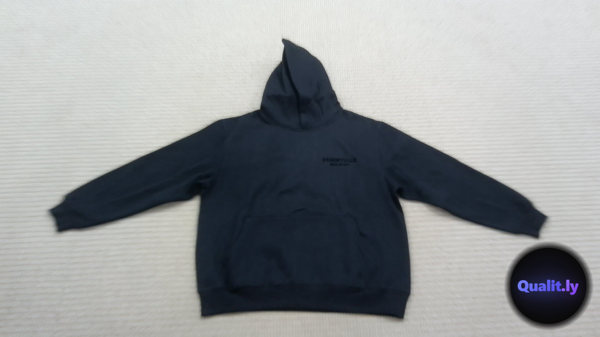 Essentials Hoodies QC