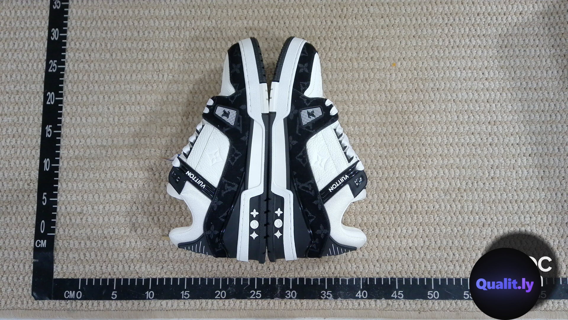 Louis Vuitton Sneakers QC
