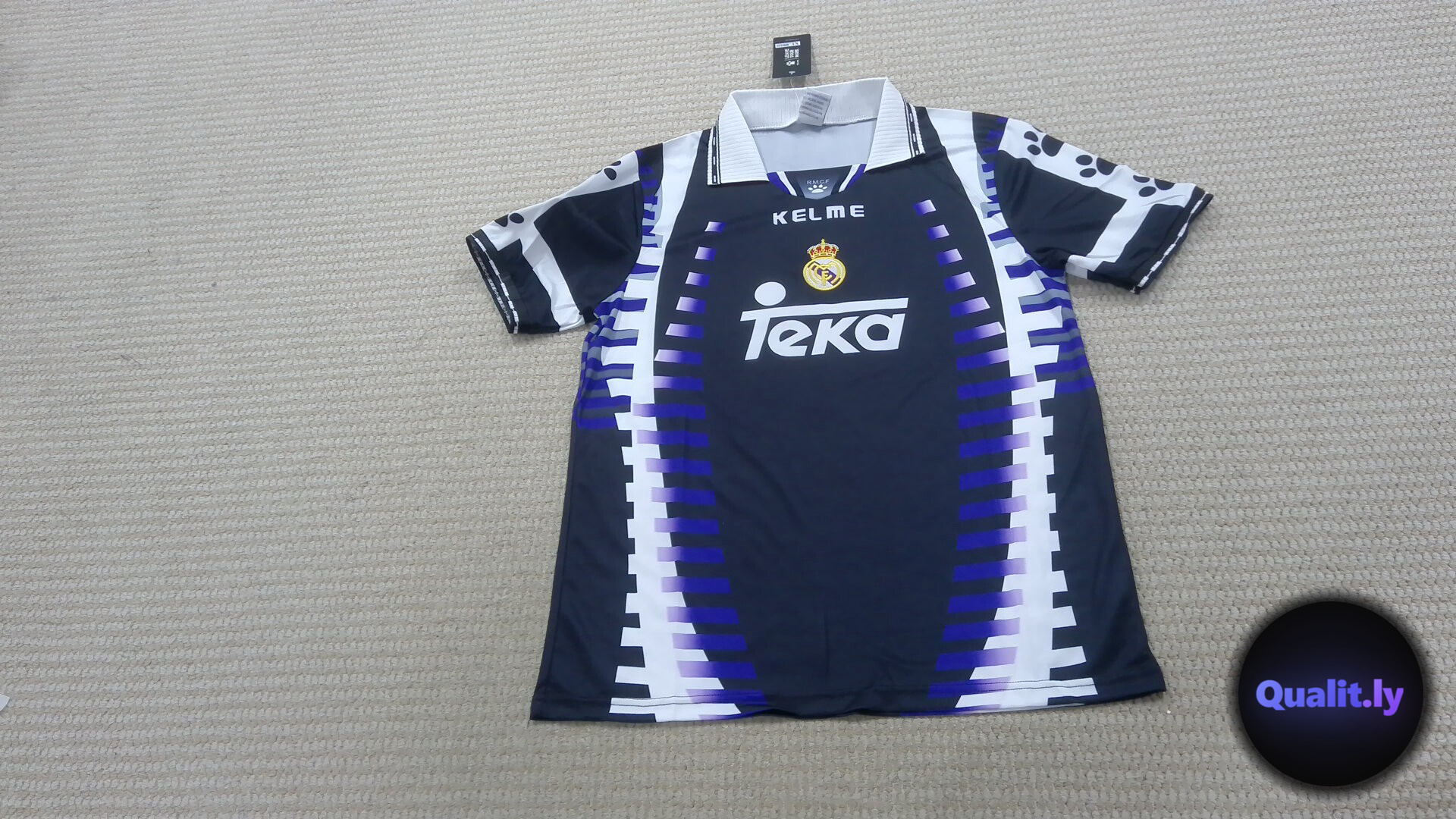 Unknown Shirts QC