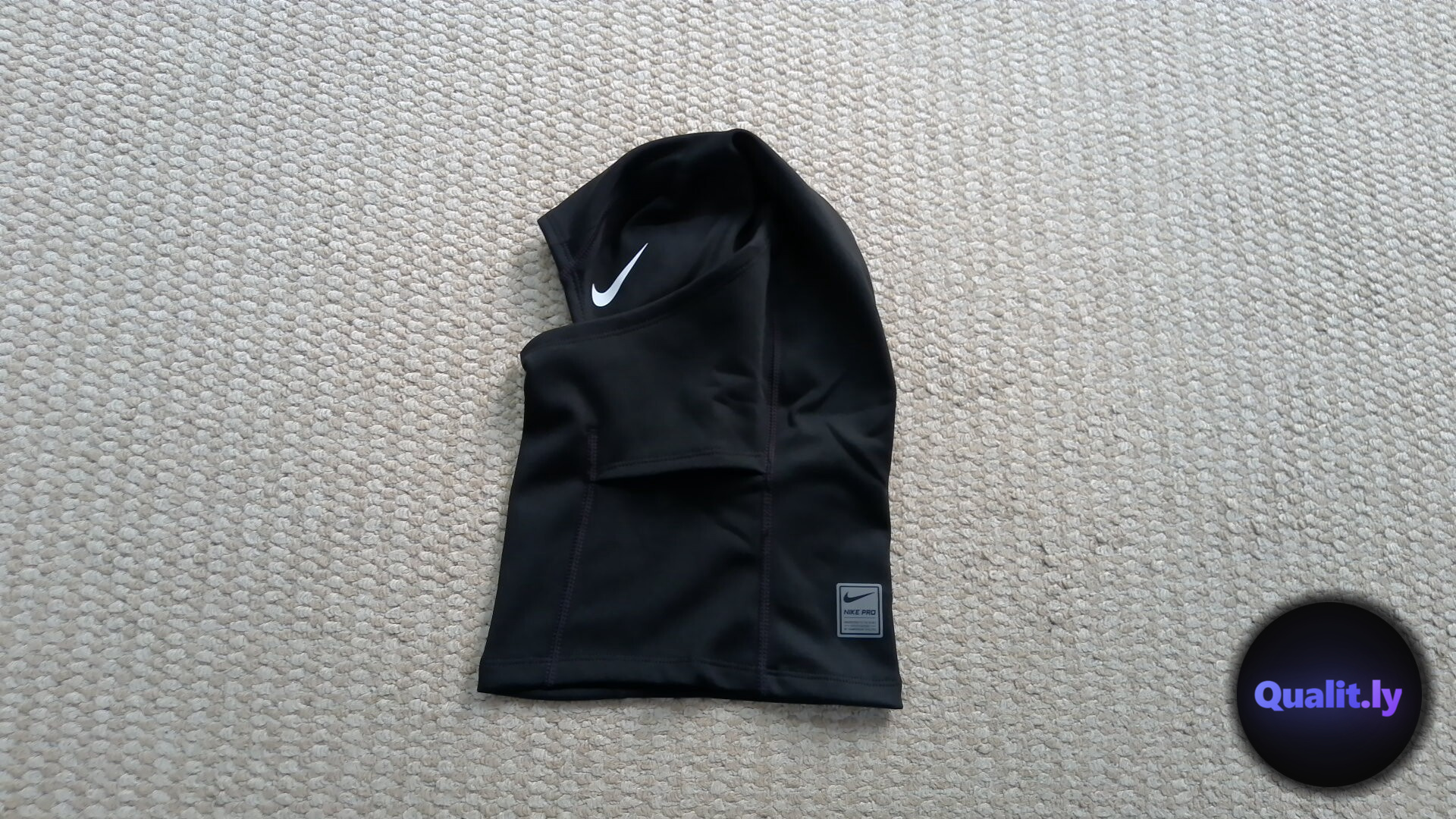Nike Pro Therma-FIT Hood QC