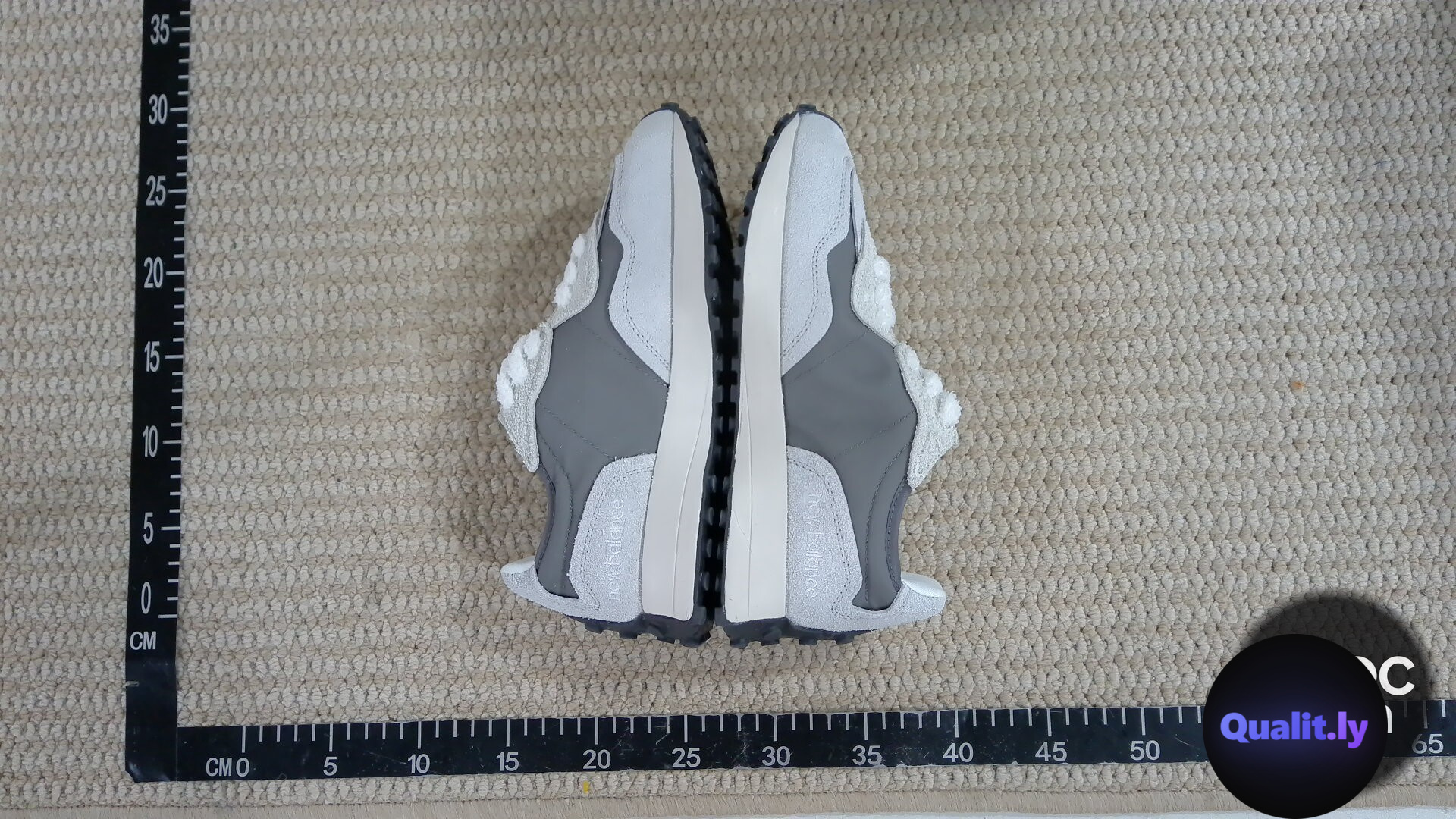 New Balance U327WGR Sneakers QC