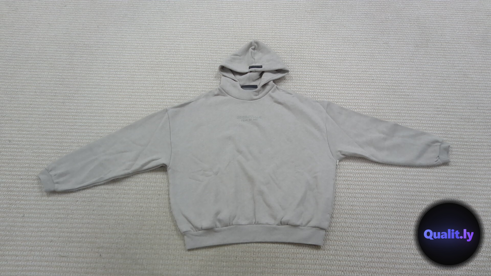 Essentials Hoodies QC