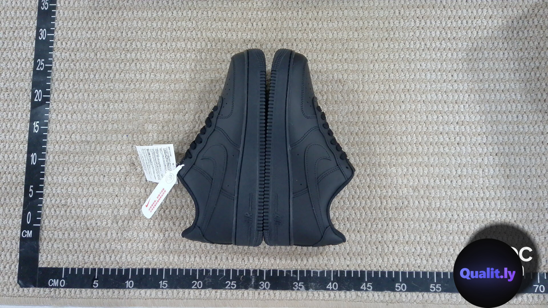 Nike Sneakers QC