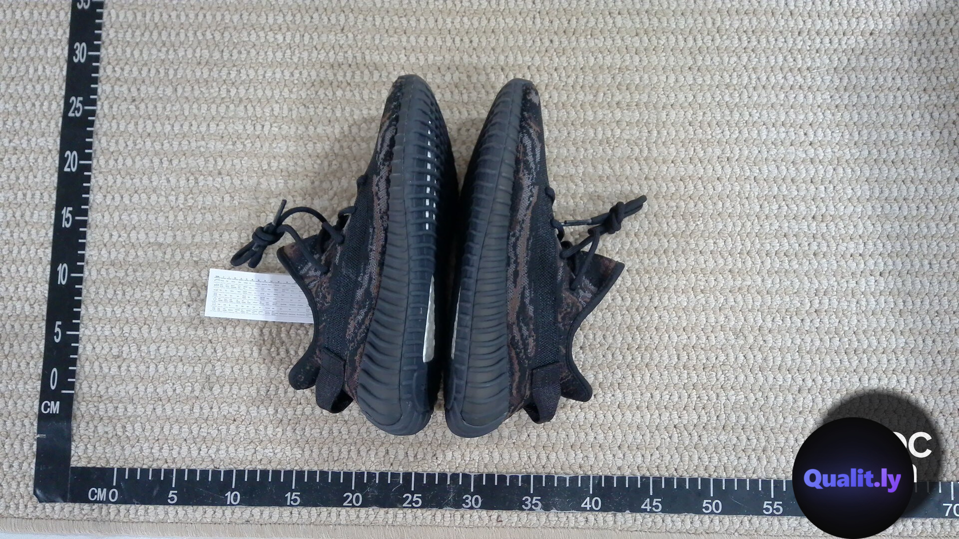 Yeezy Sneakers QC