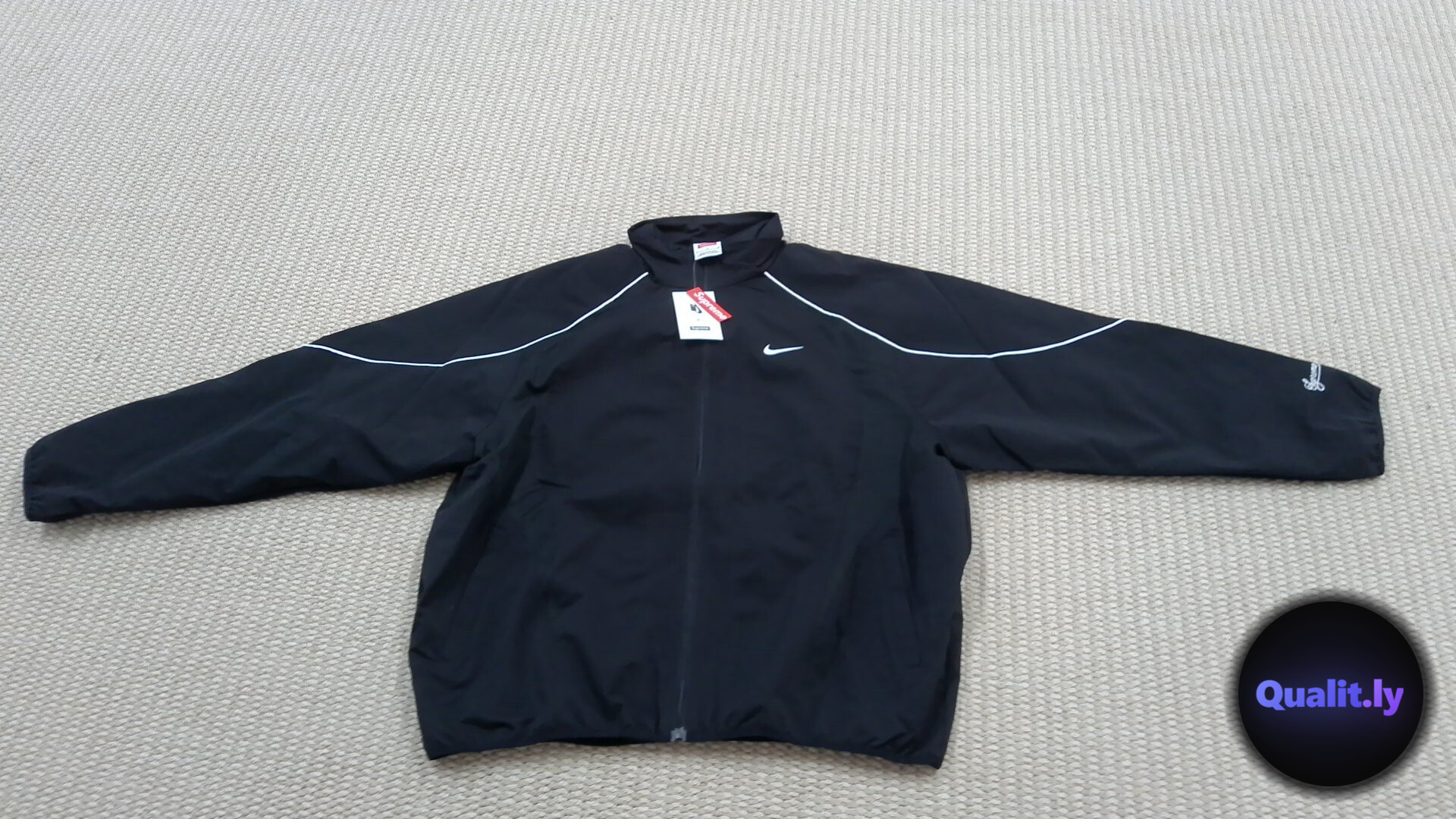 Nike Tracksuits QC