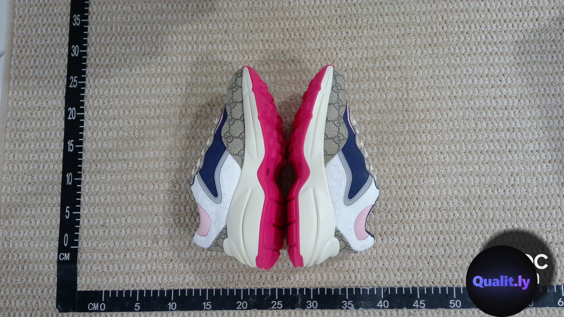 Rhyton G QC