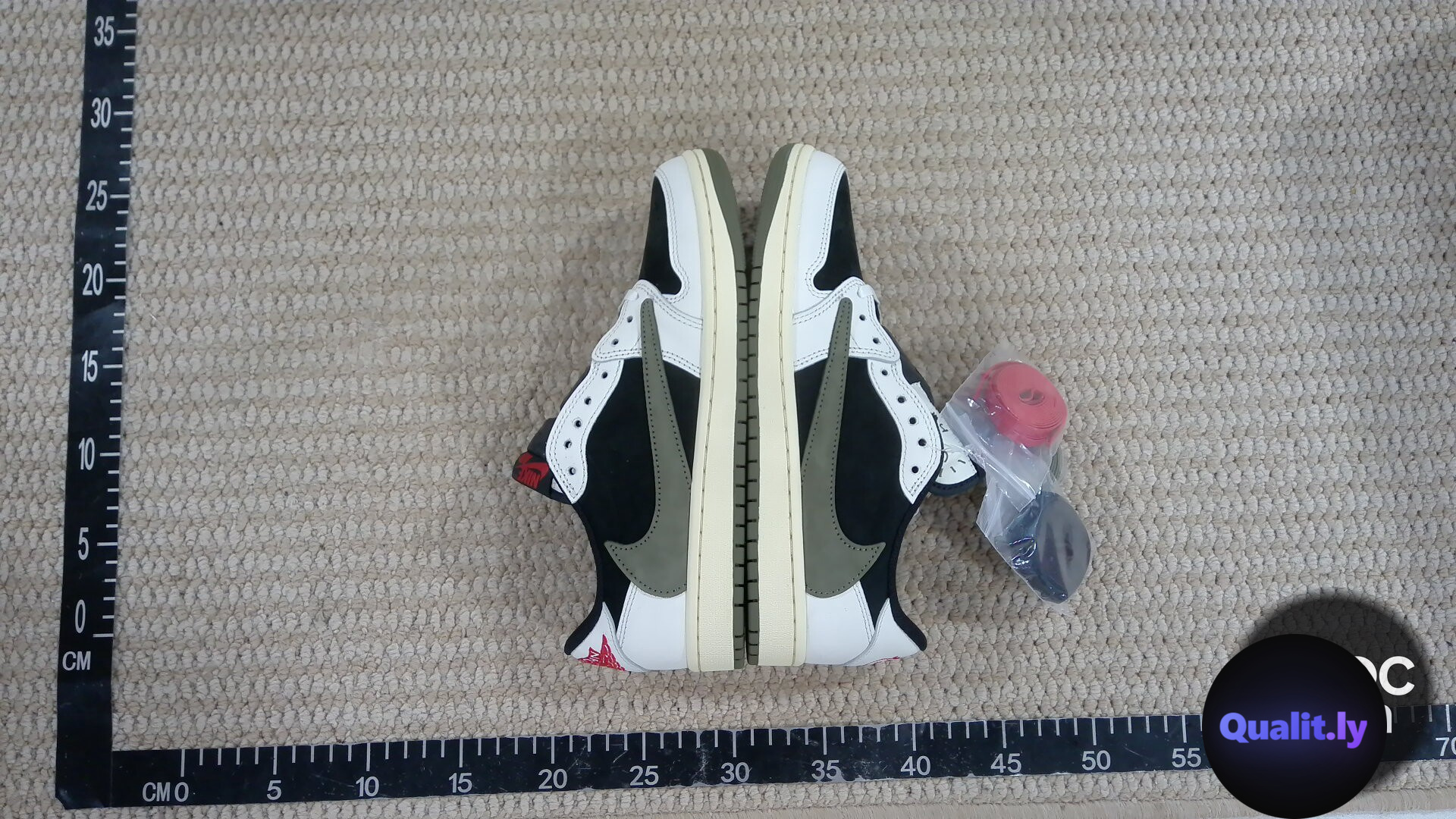 Nike Air Jordan 1 Low Travis Scott Reverse Mocha QC