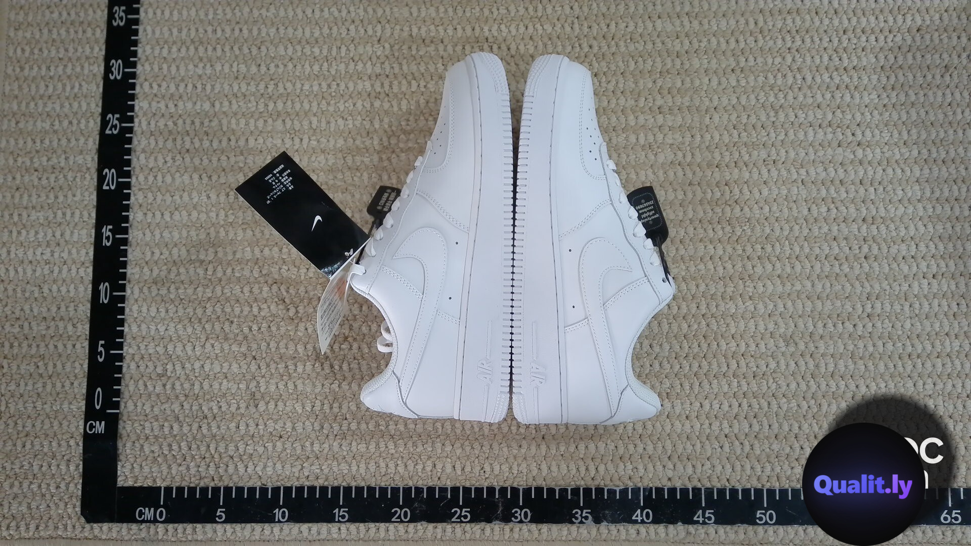 Nike Sneakers QC