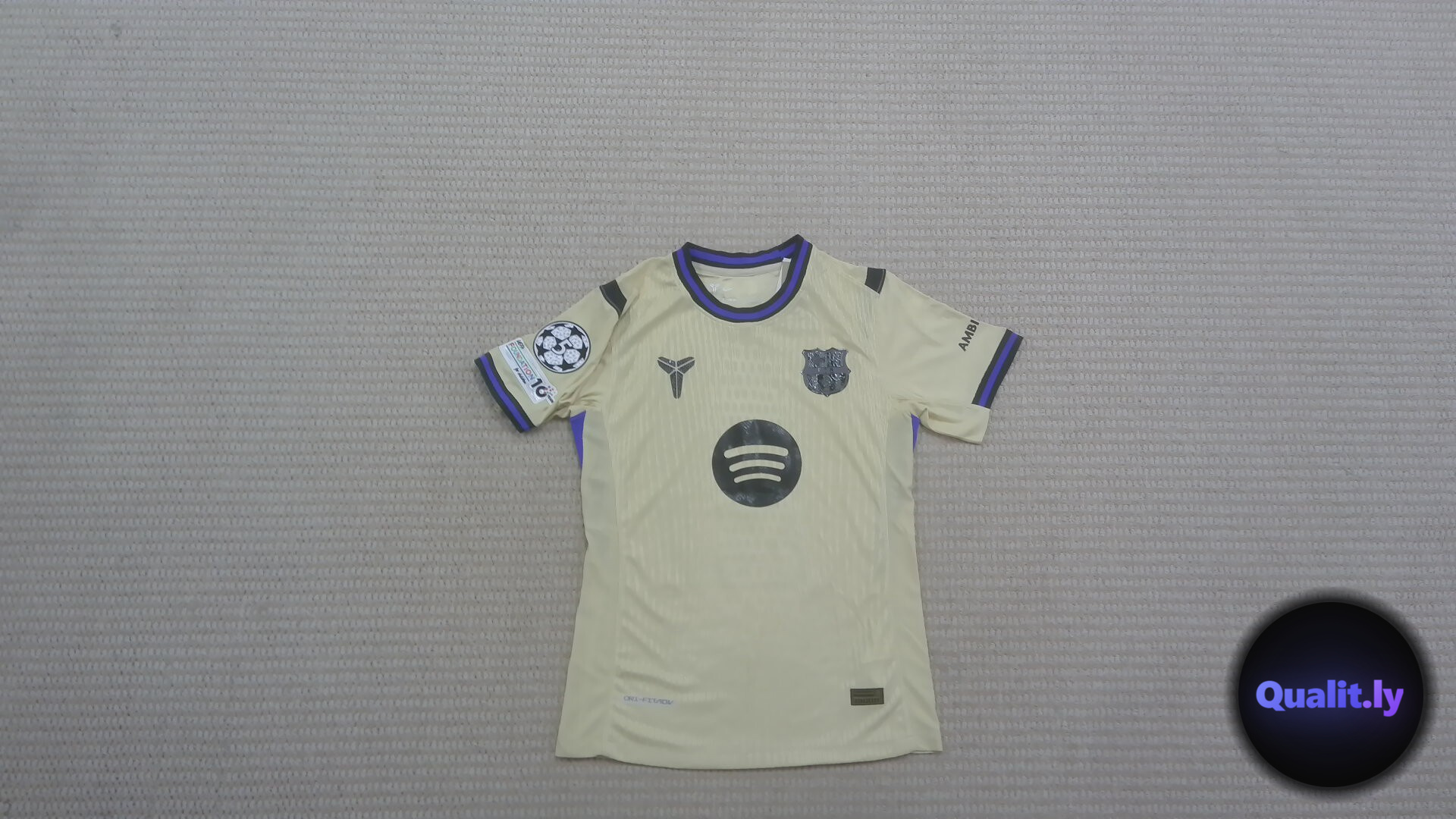 Nike Shirts QC