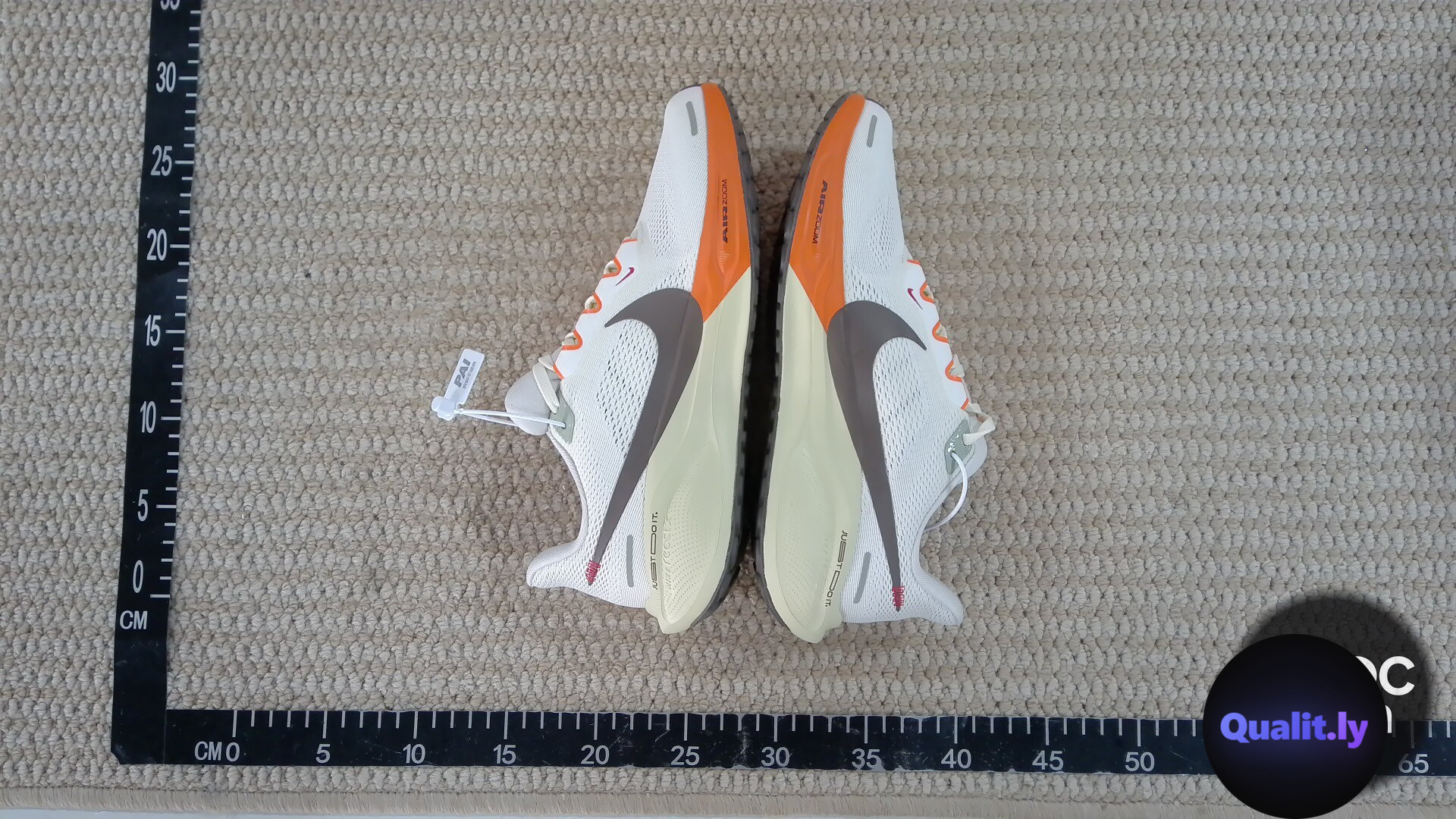 Nike Sneakers QC