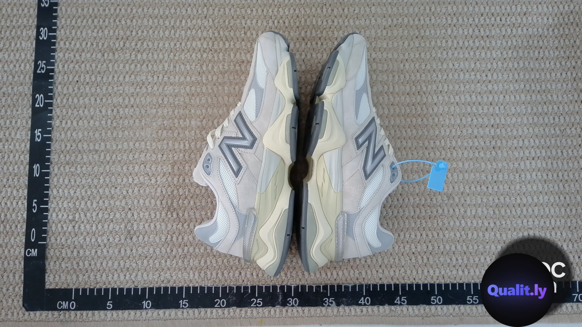 New Balance Sneakers QC