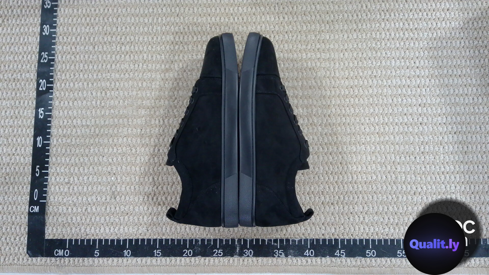 Christian Louboutin Sneakers QC