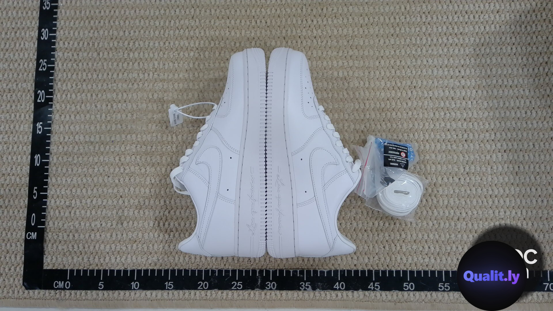 Nike Sneakers QC