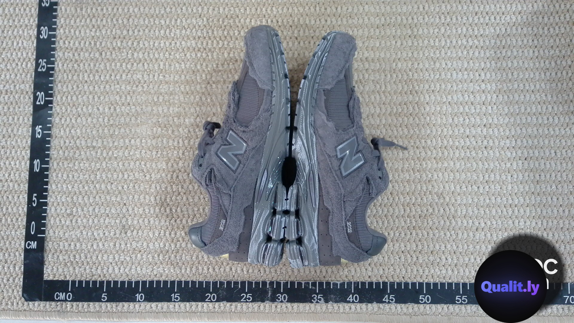 New Balance Sneakers QC