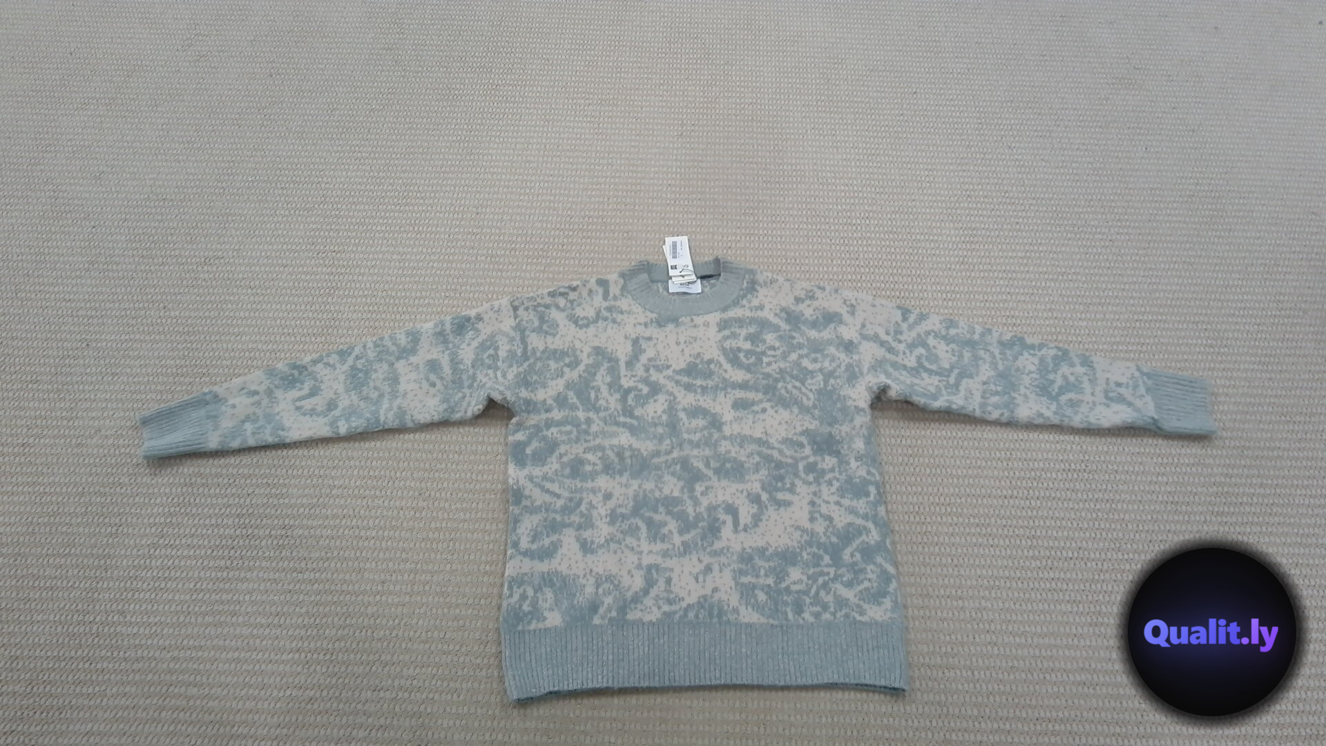 Ami Sweaters QC