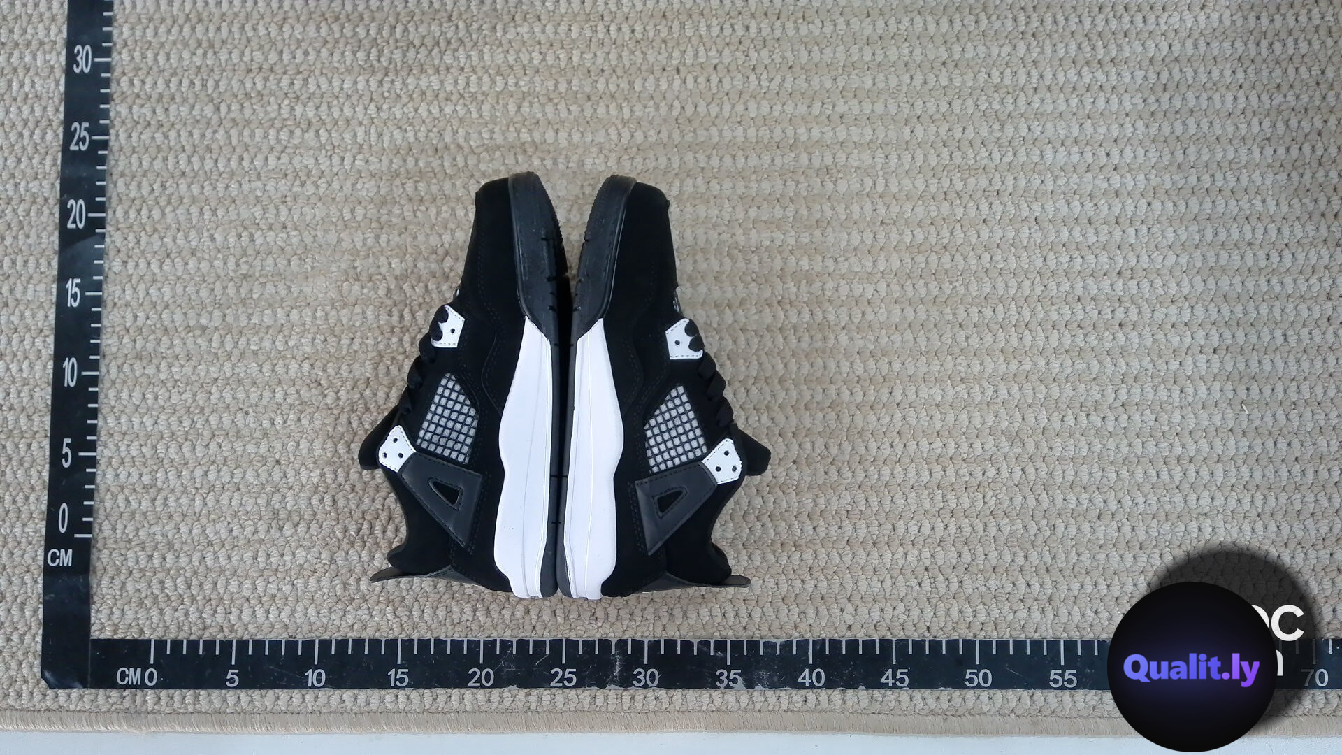 New Balance Sneakers QC