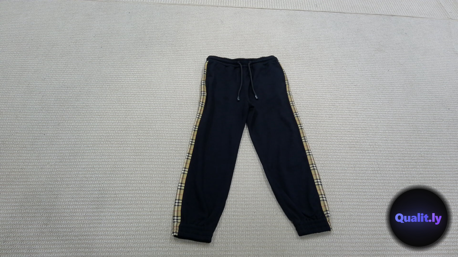 Burberry Pants QC