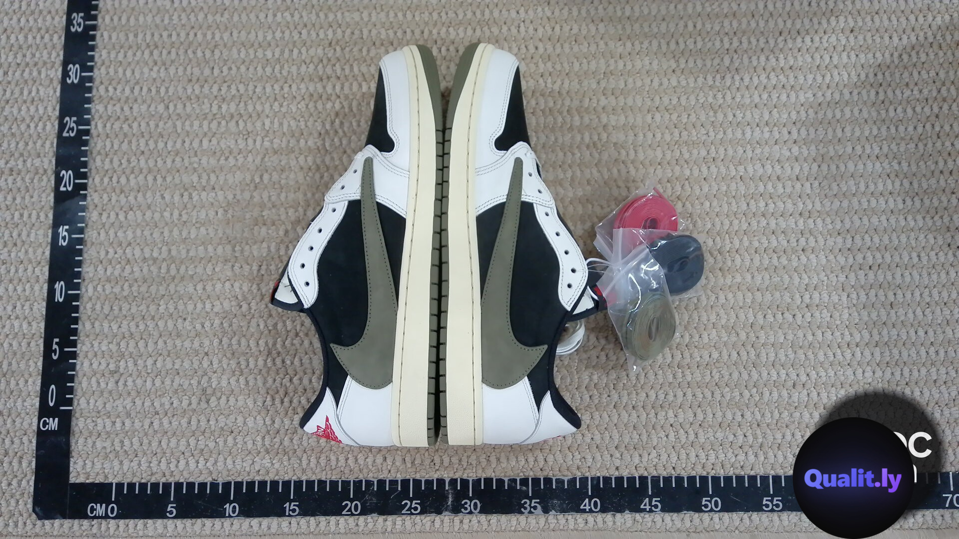 Nike Sneakers QC