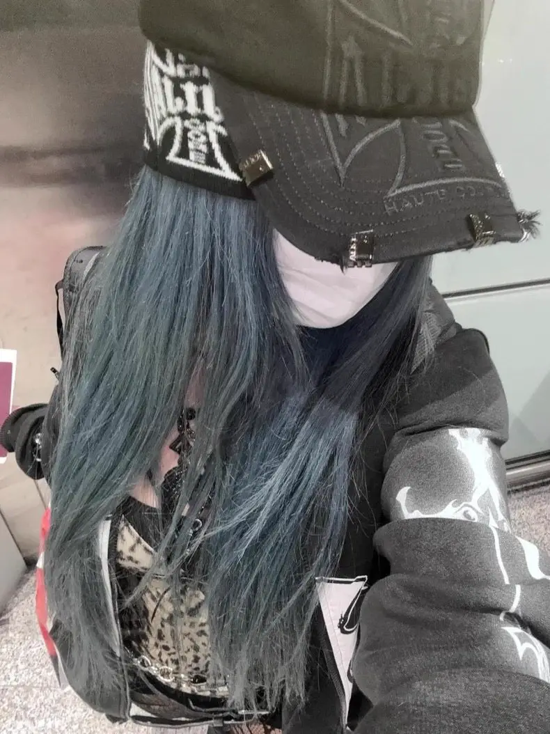 Alice Hollywood Cross Embroidered Duck Tongue Cap ASAP Rocky Same Style Washed Damaged Snap Cap