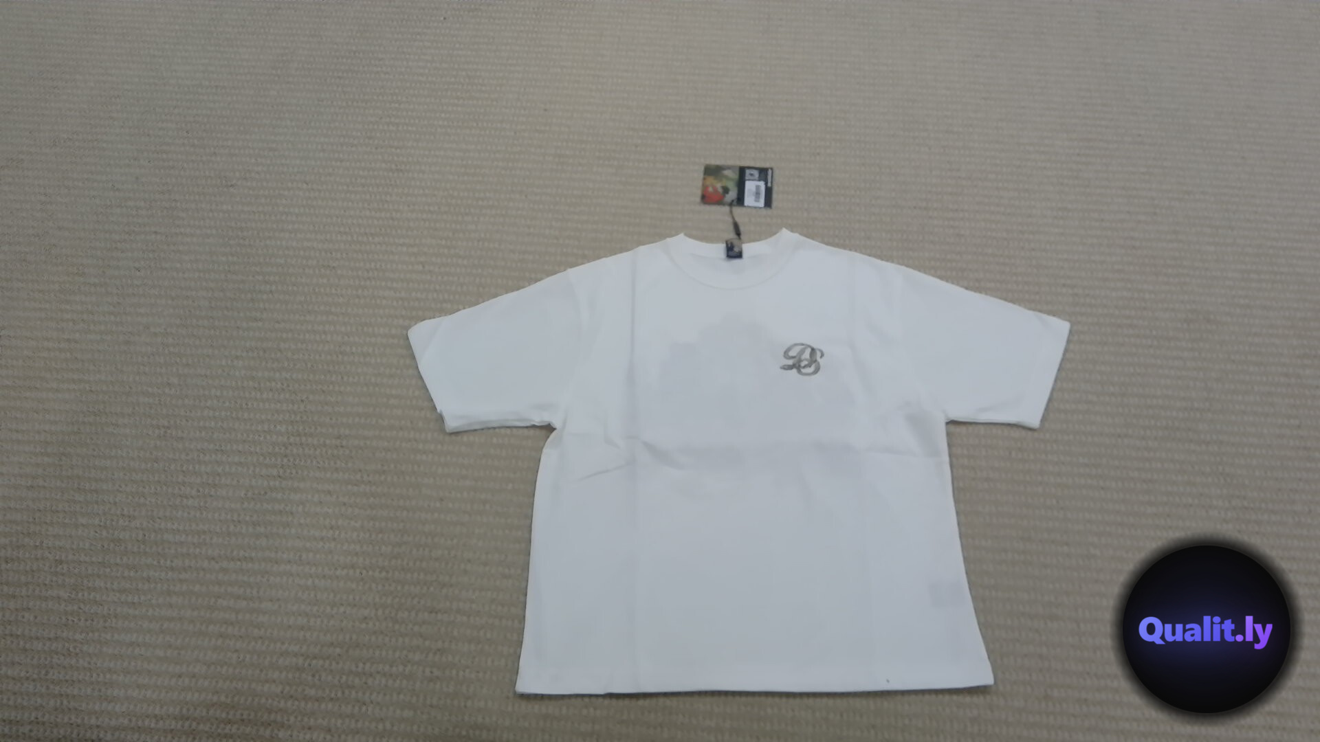 derschutze Shirts QC