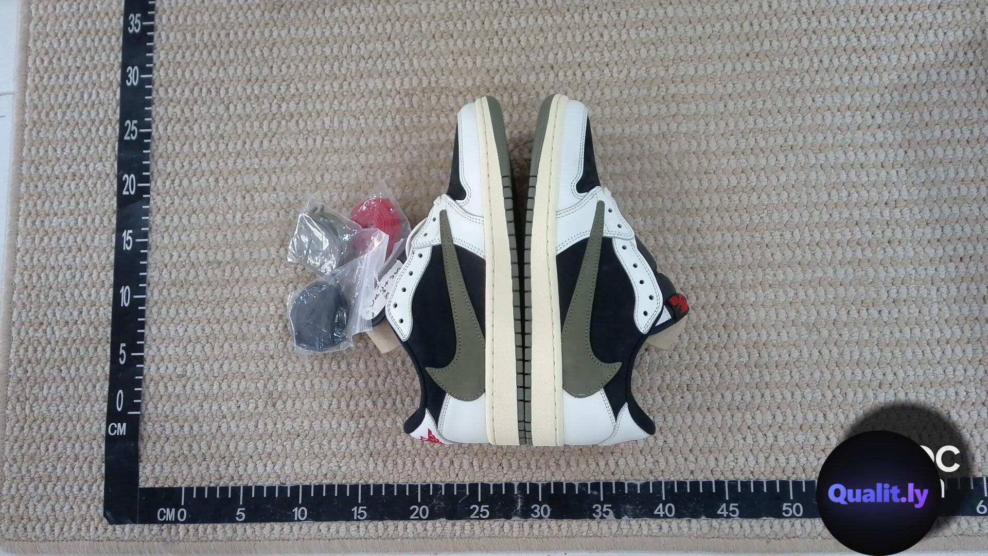 Nike Air Jordan 1 Travis Scott Sneakers QC