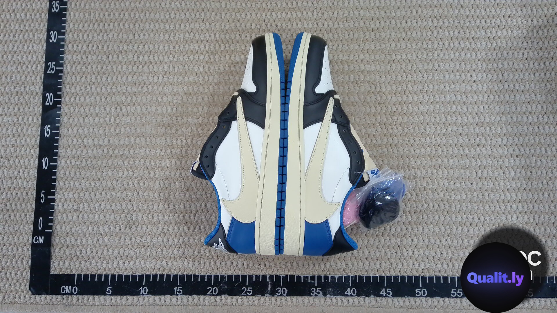 Nike Sneakers QC