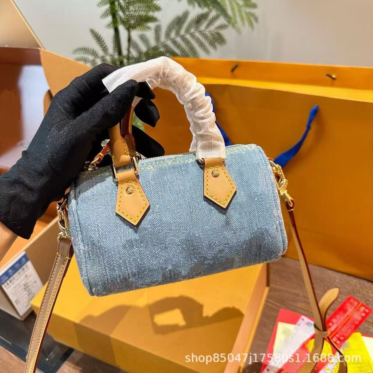 High Quality New Denim Denim Presbyopia Mini 16 Pillow Satchel Shoulder Crossbody Women's Bag Speedy Nano Foto QC de 1688 na Qualit.ly