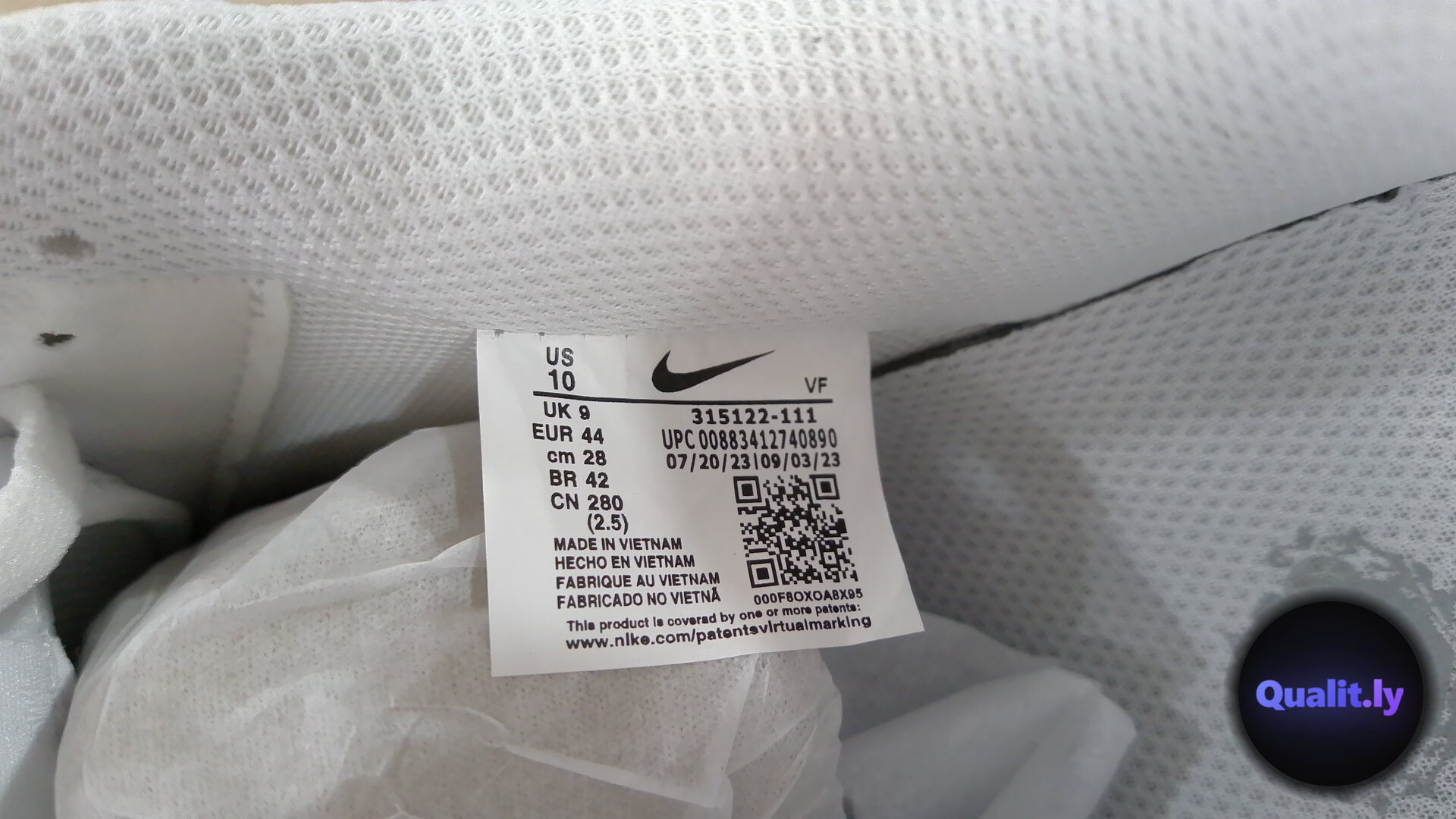 Nike Sneakers QC