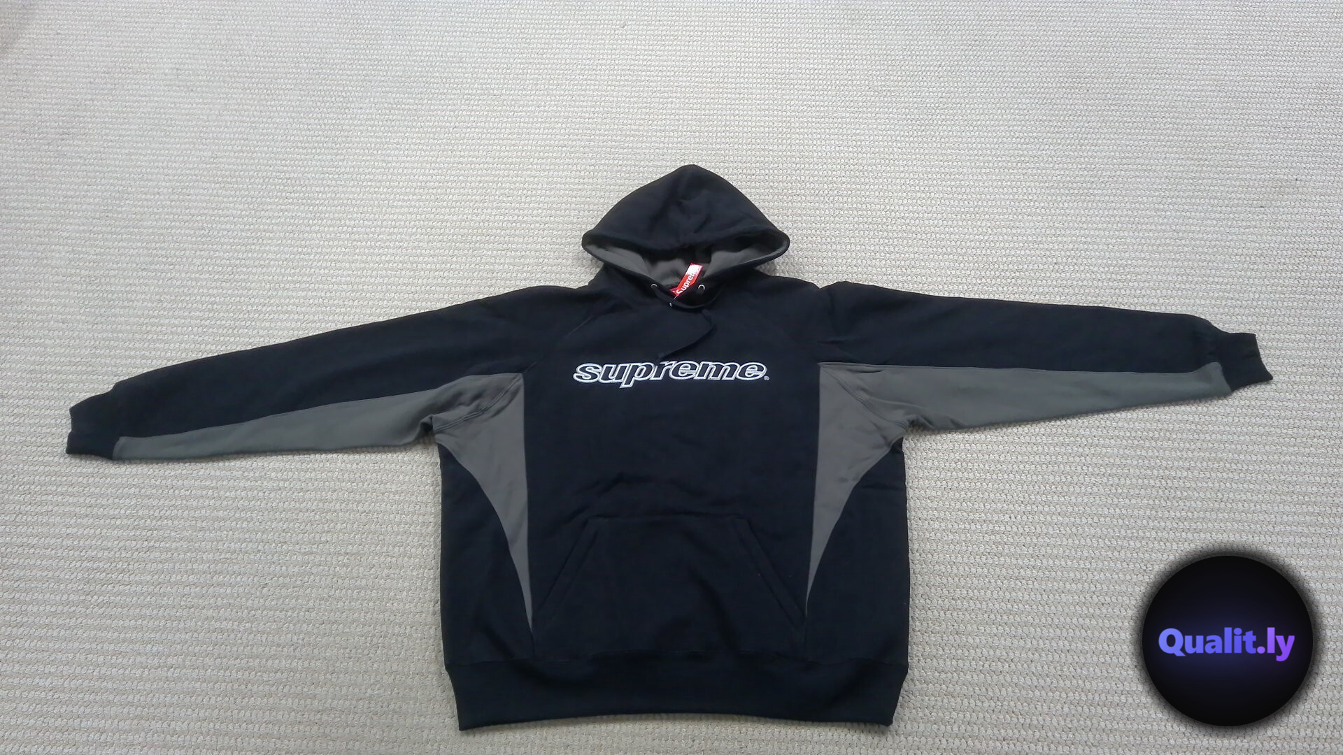 Supreme Hoodies QC